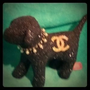 Victoria Secret Chanel Bling Puppy Display